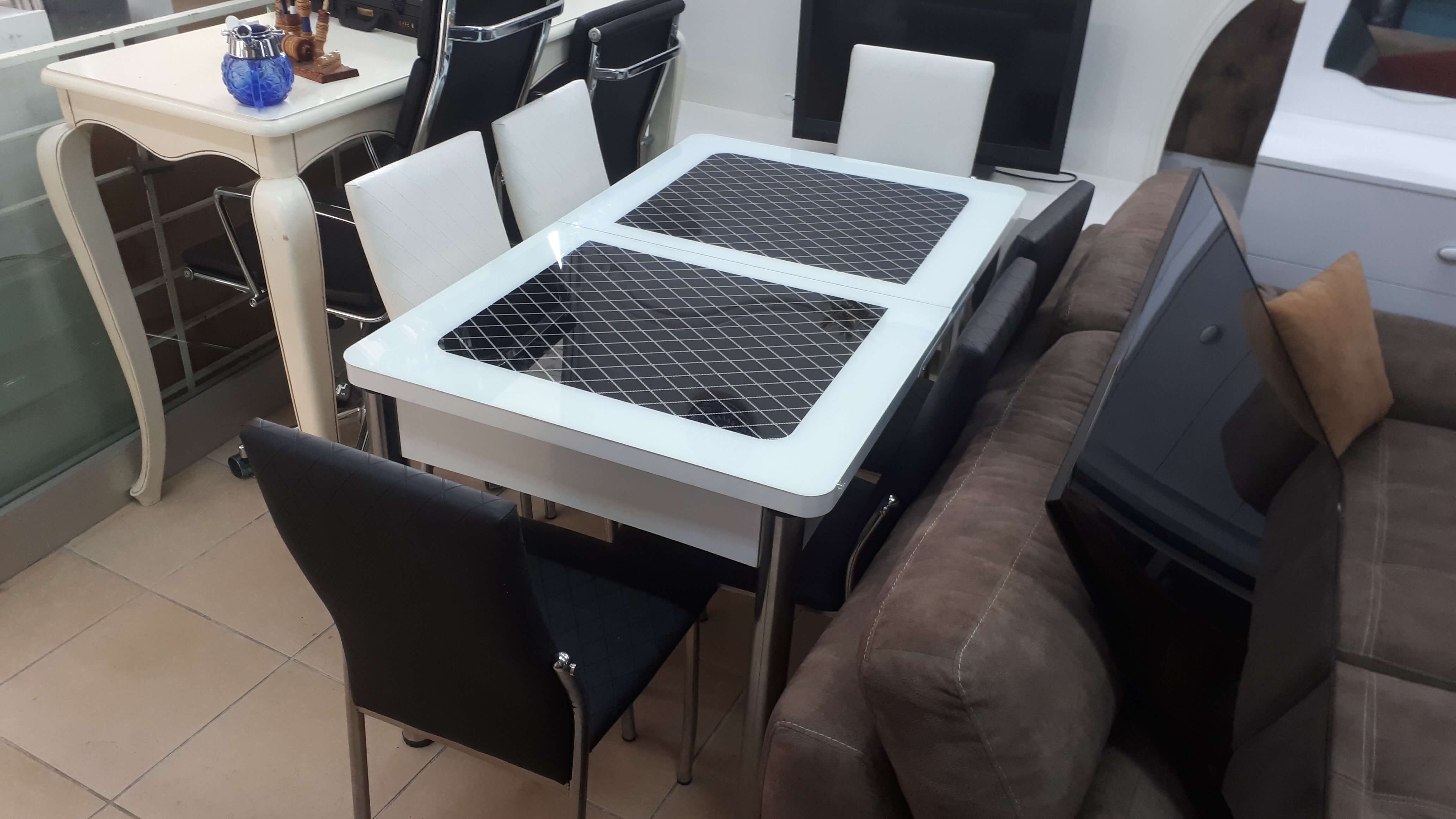 Özel Yapım Cam Masa Sandalye Takımı